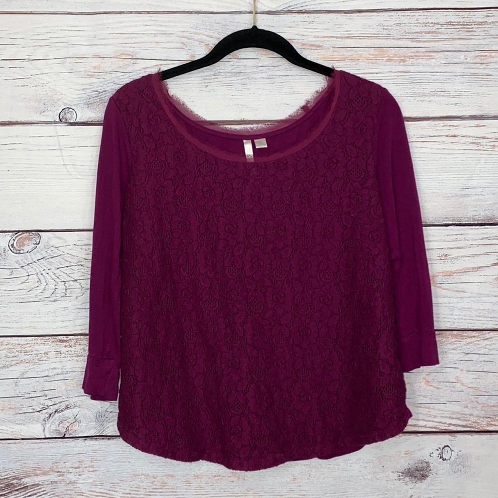 LC Lauren Conrad Magenta Floral Lace Top Medium
